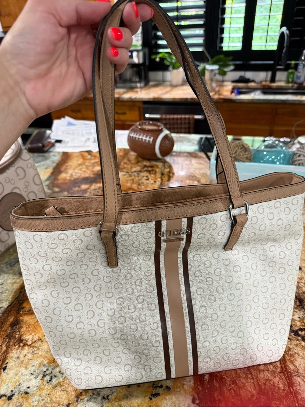 GUESS Cream and Tan Signature Stripe Tote